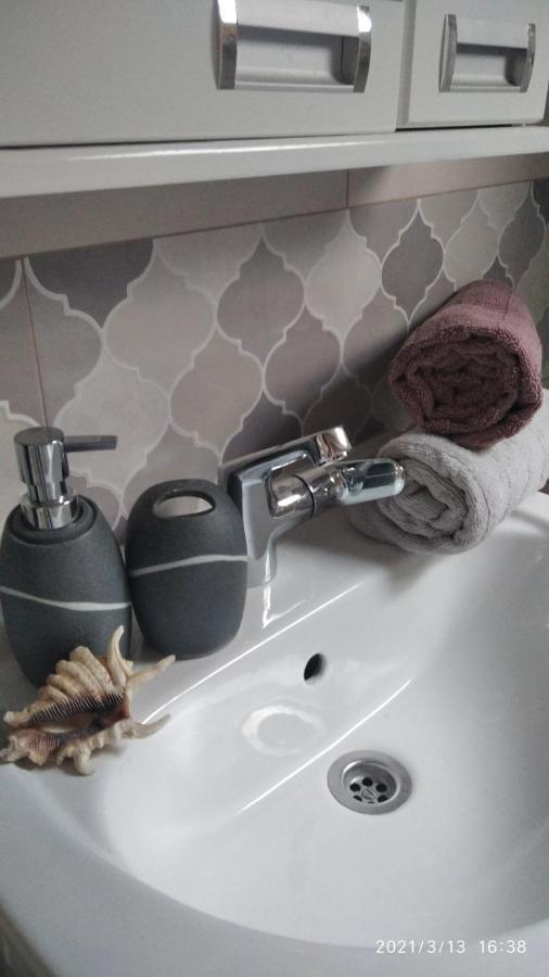 Kiwi Apartments Будва Екстериор снимка