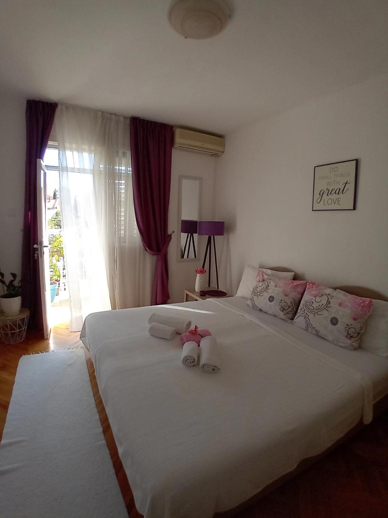 Kiwi Apartments Будва Екстериор снимка