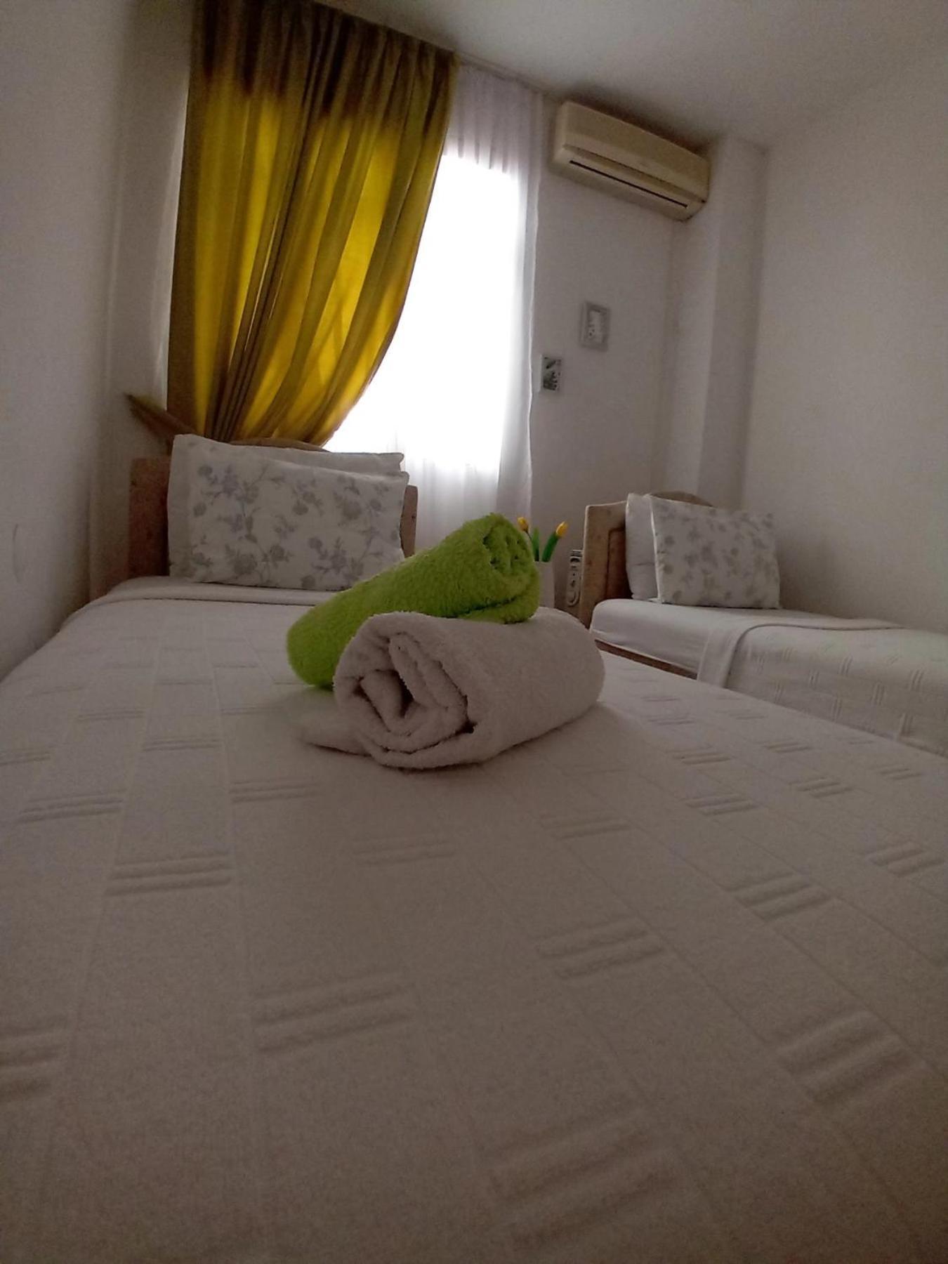 Kiwi Apartments Будва Екстериор снимка