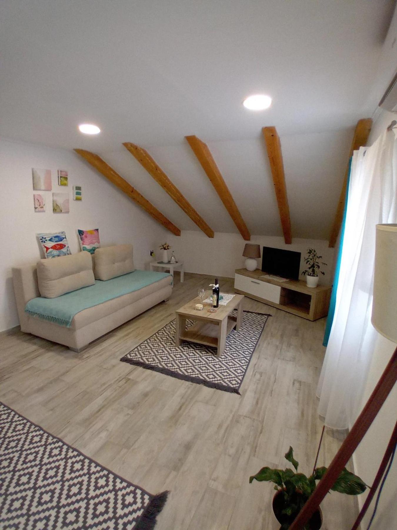 Kiwi Apartments Будва Екстериор снимка